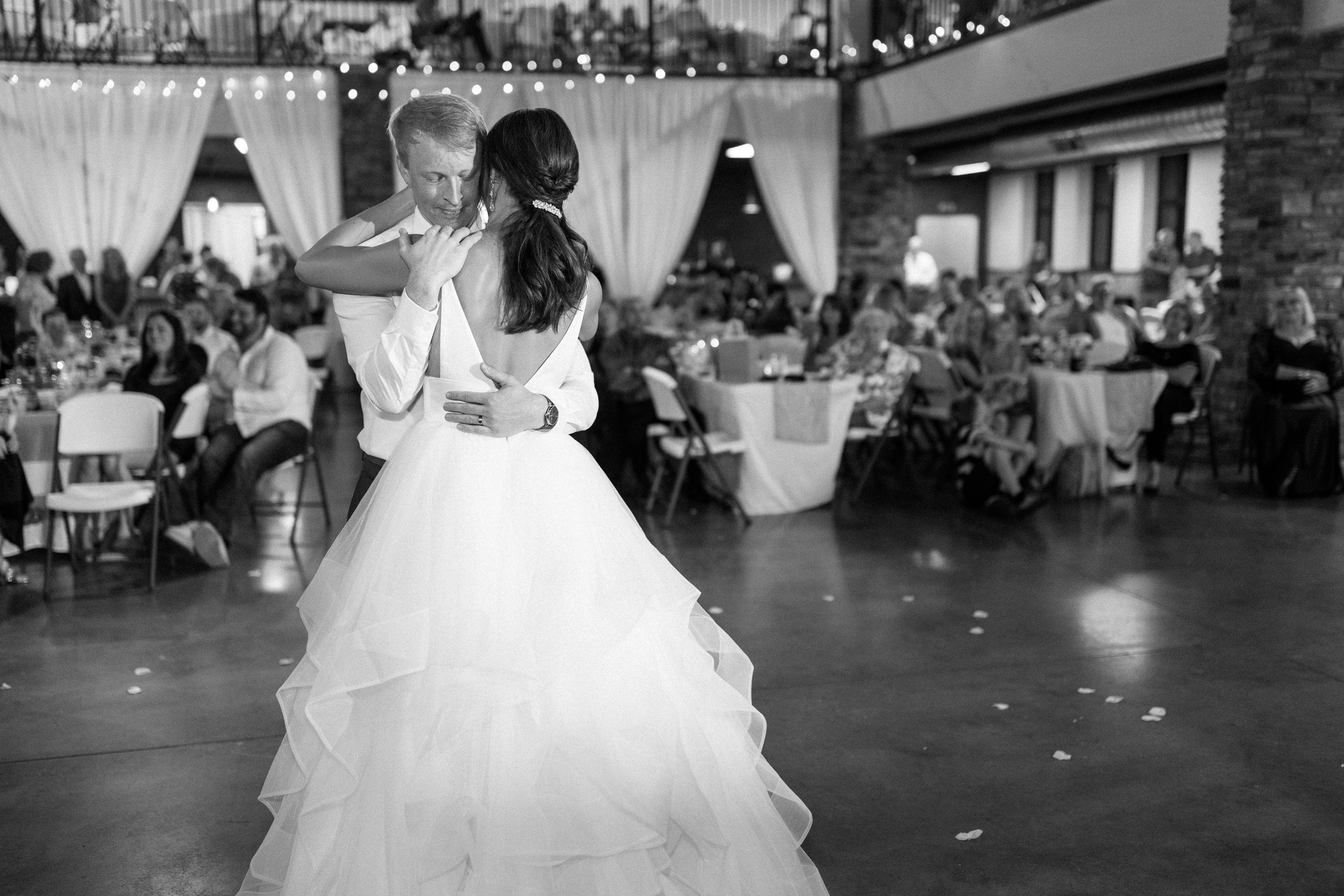 bride and groom's first dance at recpetion